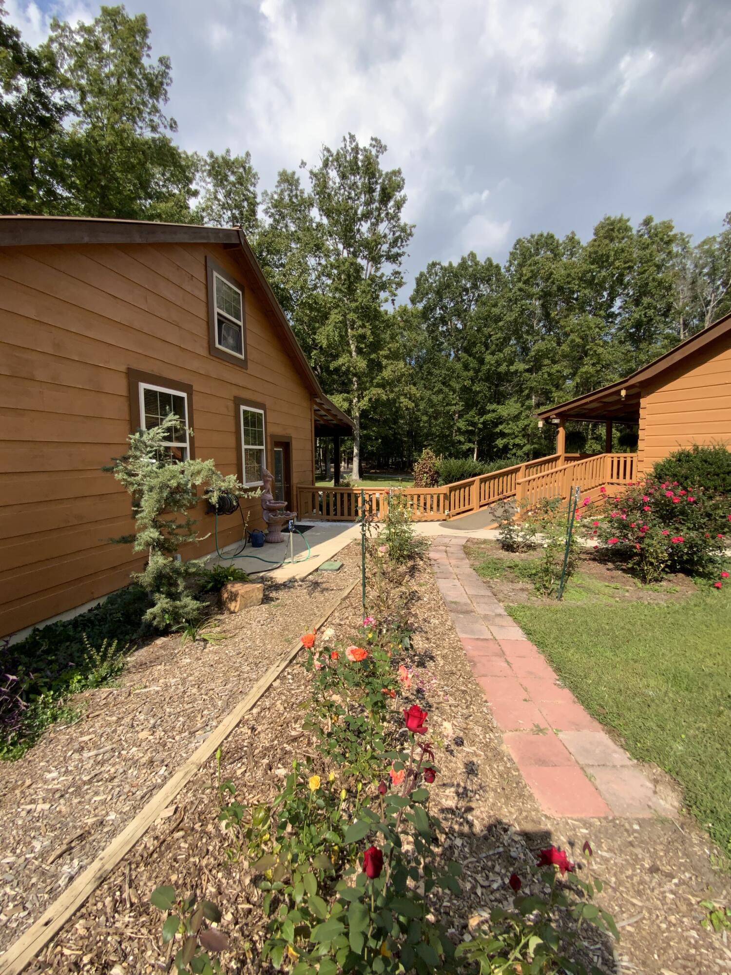 Tracy City, Tennessee, 37387, United States, 3 Bedrooms Bedrooms, ,Residential,For Sale,1979741