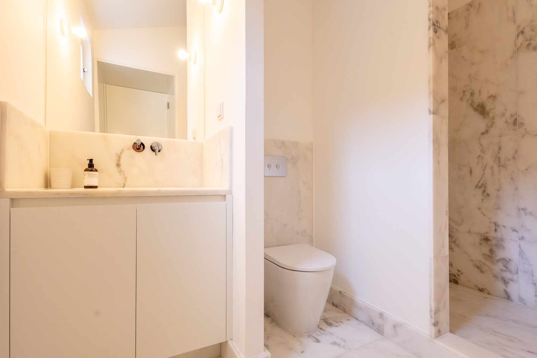  Semi-detached house, 5 bedrooms, for Sale - 物件實景