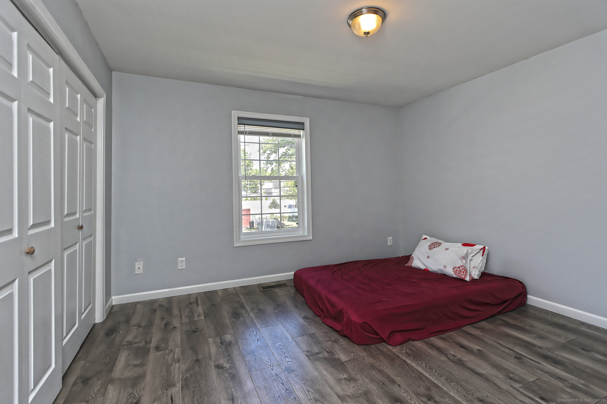 West Haven, Connecticut, 06516, United States, 5 Bedrooms Bedrooms, ,3 BathroomsBathrooms,Residential,For Sale,1918382