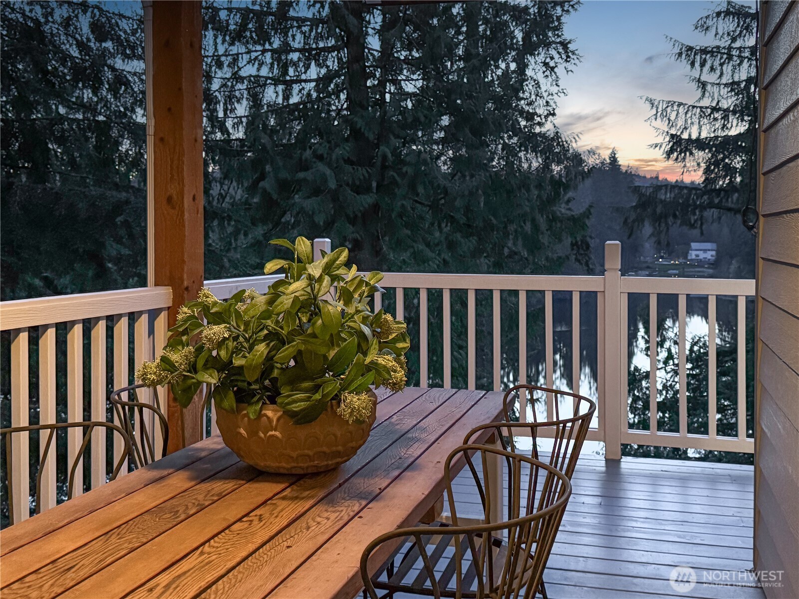 Carnation, Washington, 98014, United States, 4 Bedrooms Bedrooms, ,3 BathroomsBathrooms,Residential,For Sale,1896701