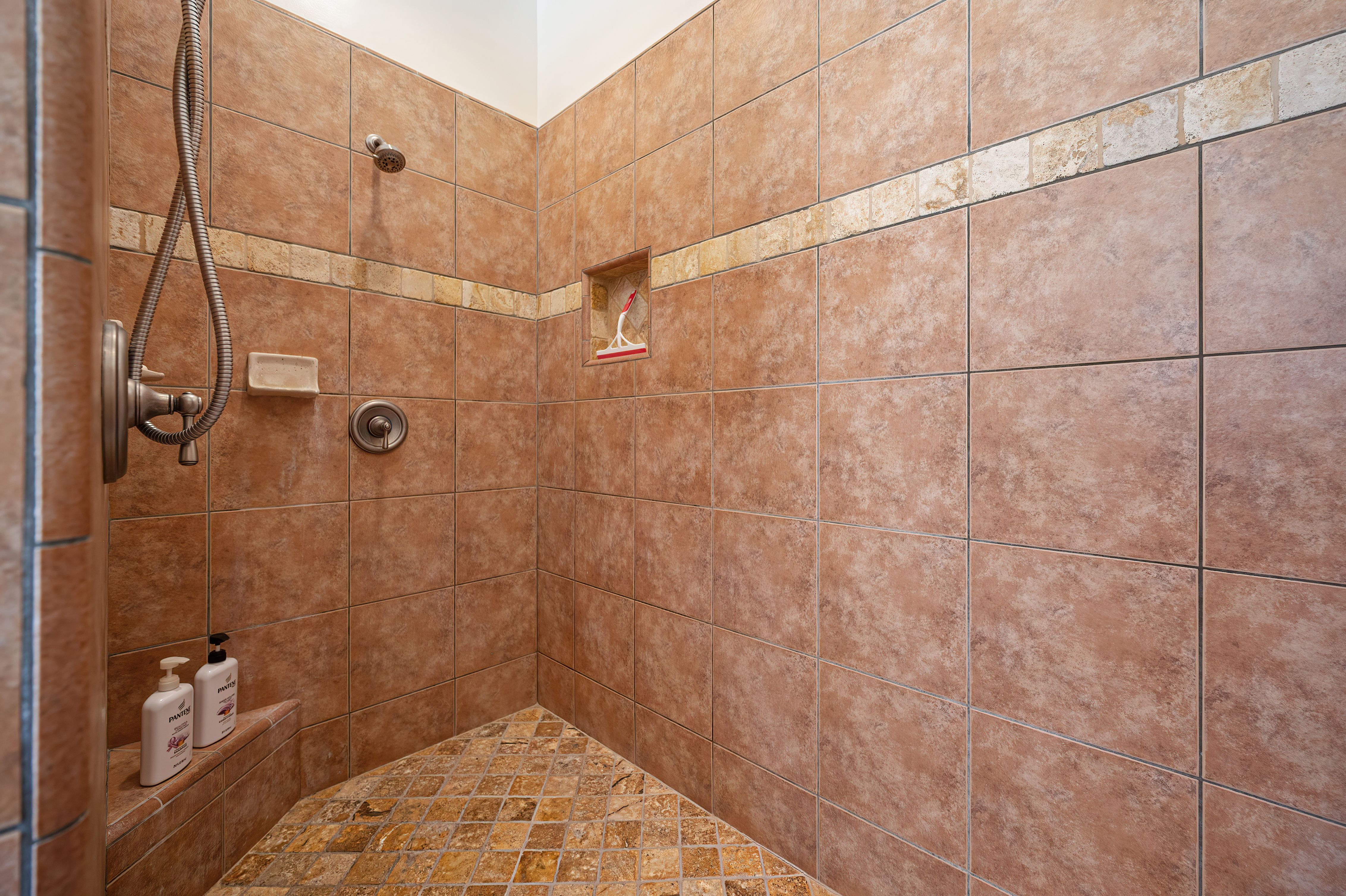  623 Taraya Court, Cameron Park, CA 95682 - 物件實景