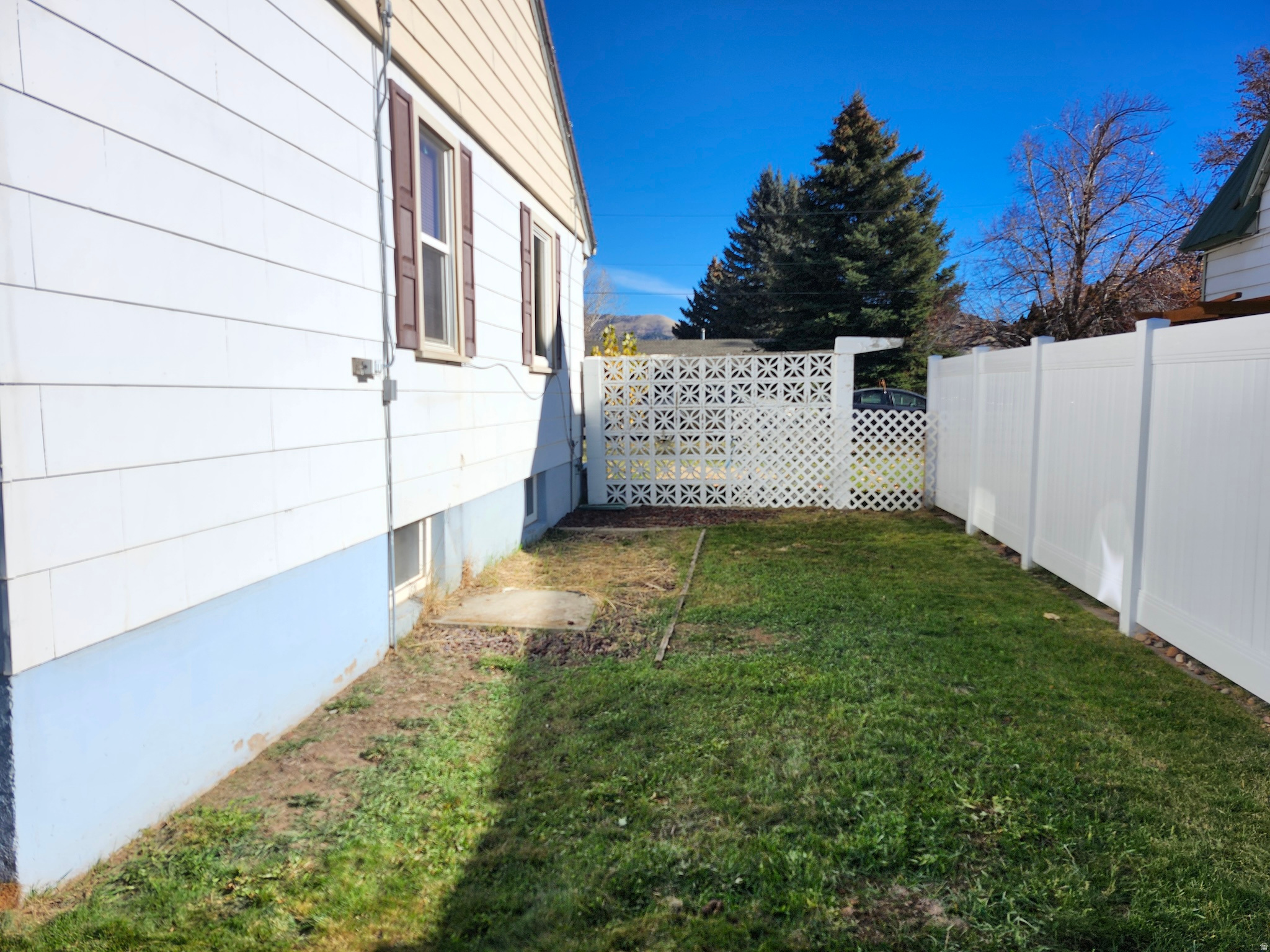 Morgan, Utah, 84050, United States, 5 Bedrooms Bedrooms, ,1 BathroomBathrooms,Residential,For Sale,1991972