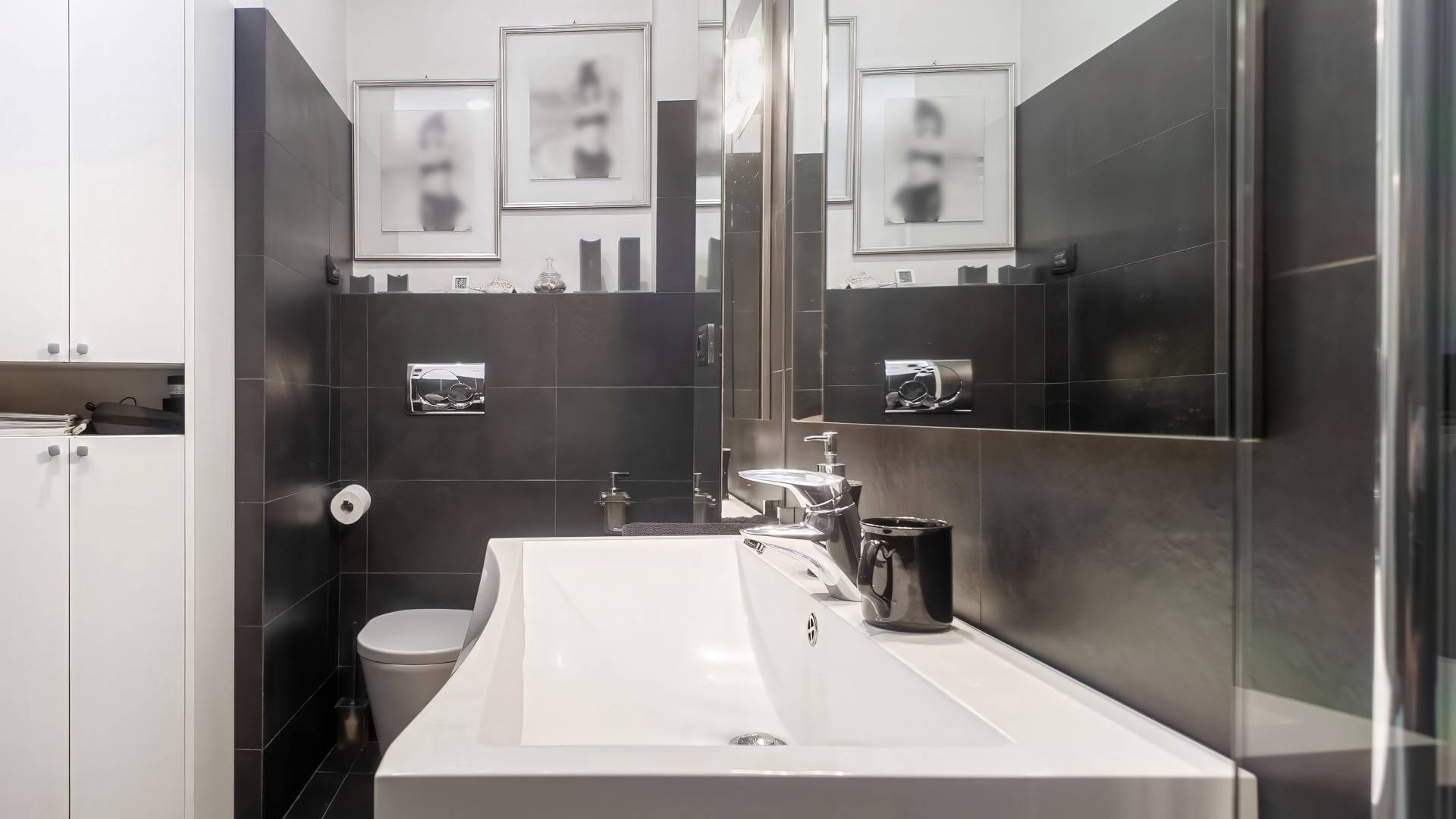 Roma, Roma, 00100, IT, 5 Bedrooms Bedrooms, ,7 BathroomsBathrooms,Residential,For Sale,1805365