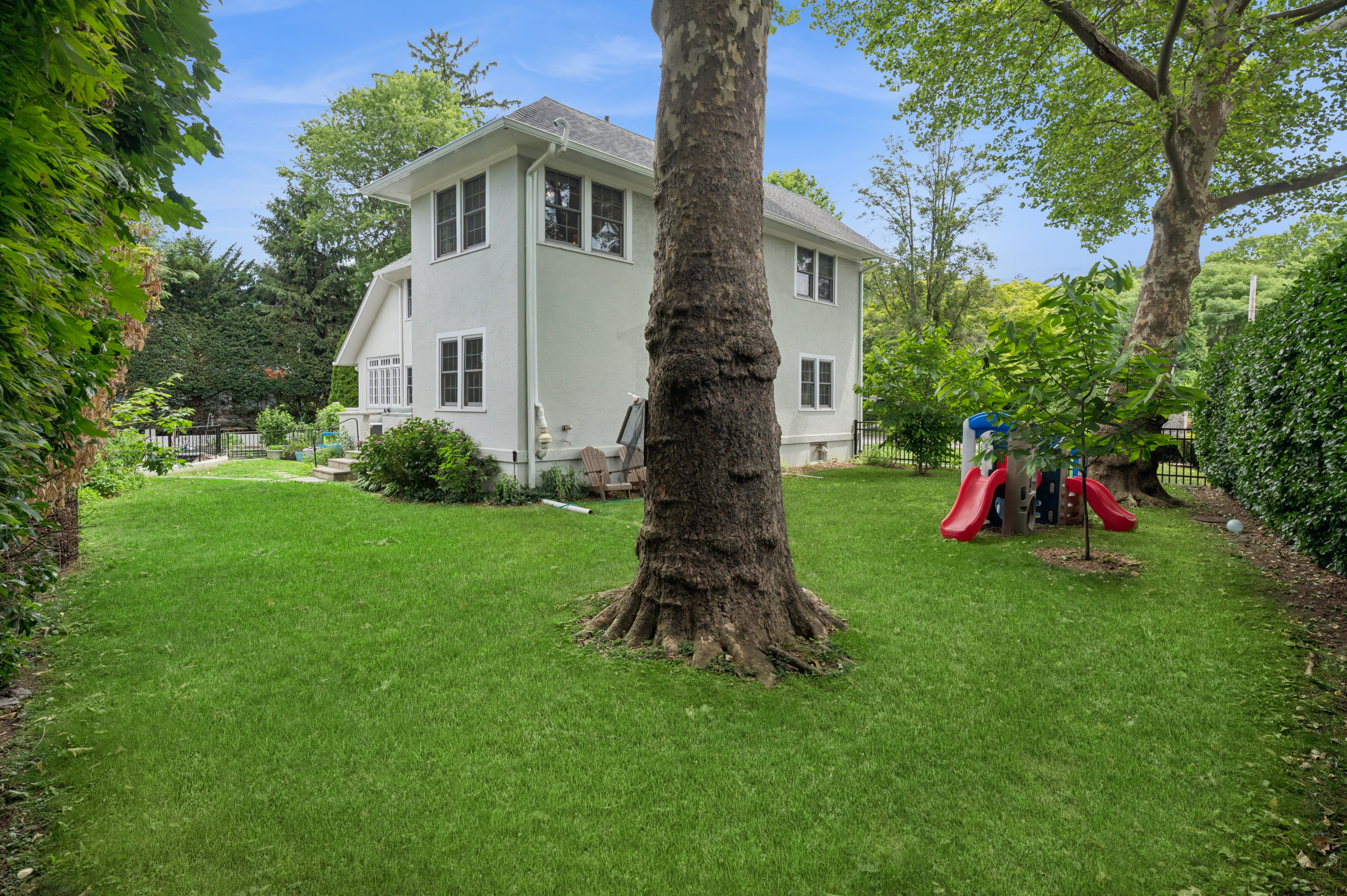  347 Highbrook Avenue - 物件實景