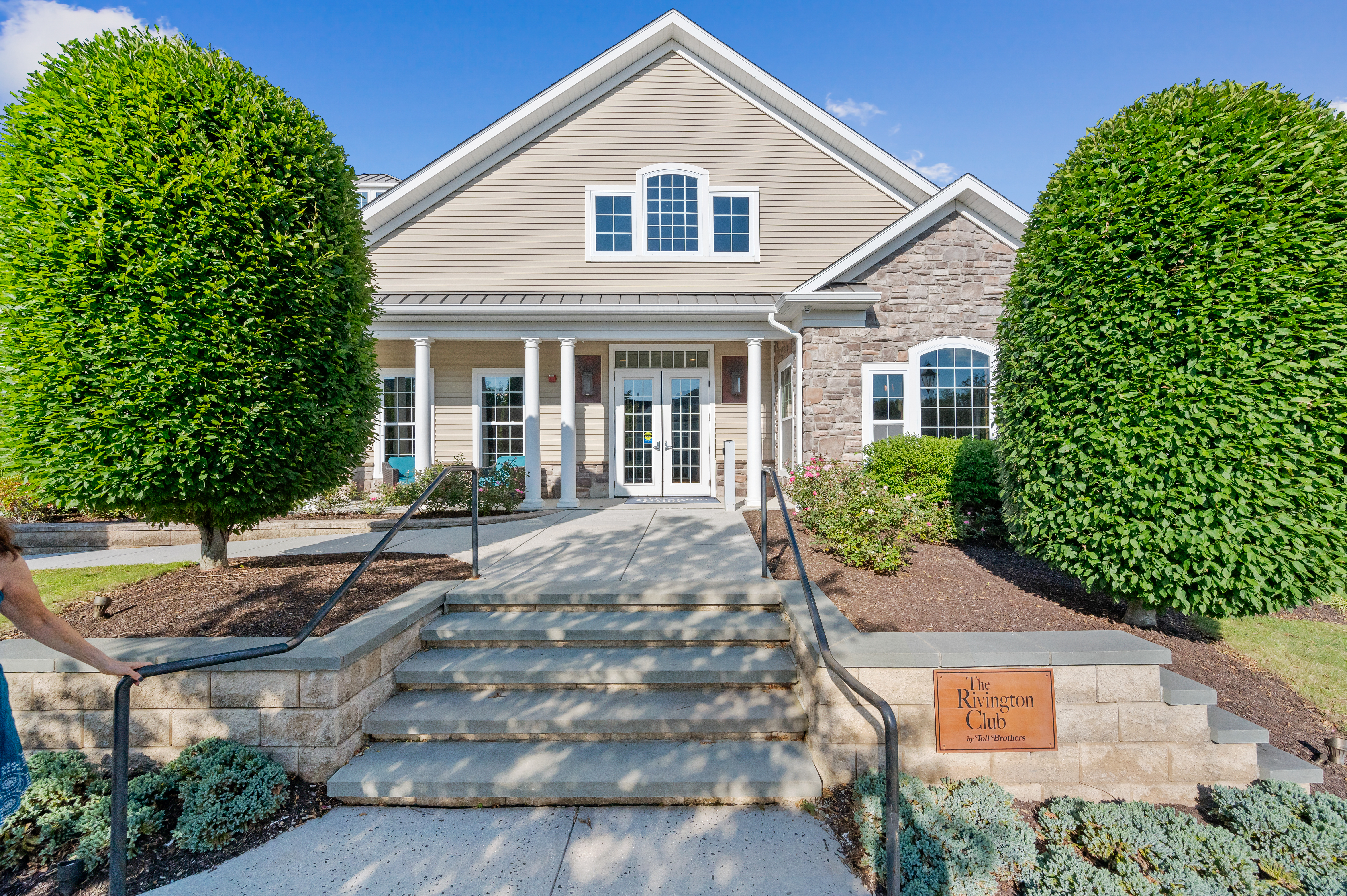  Welcome Home: 131 Winding Ridge Way - 物件實景