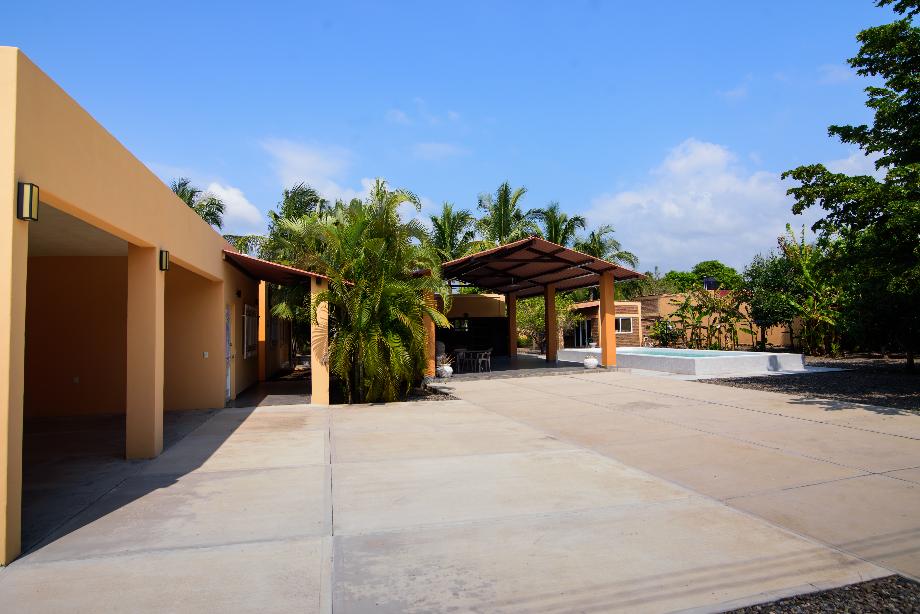 Pérula, Jalisco, 48869, Mexico, 2 Bedrooms Bedrooms, ,2 BathroomsBathrooms,Residential,For Sale,1997328