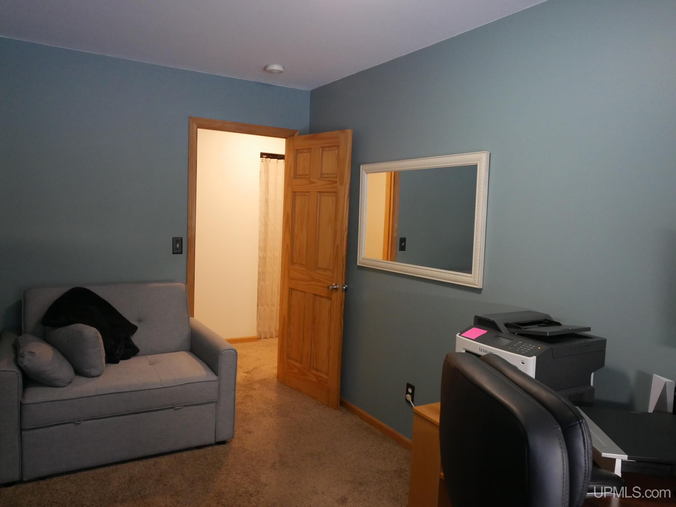 Houghton, Michigan, 49931, United States, 4 Bedrooms Bedrooms, ,3 BathroomsBathrooms,Residential,For Sale,1924380