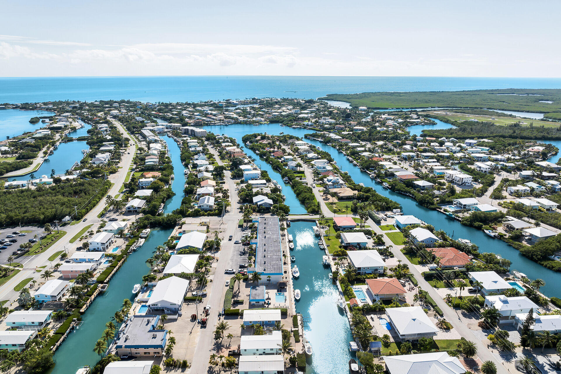 MARATHON, Florida, 33050, United States, 2 Bedrooms Bedrooms, ,2 BathroomsBathrooms,Residential,For Sale,1991254