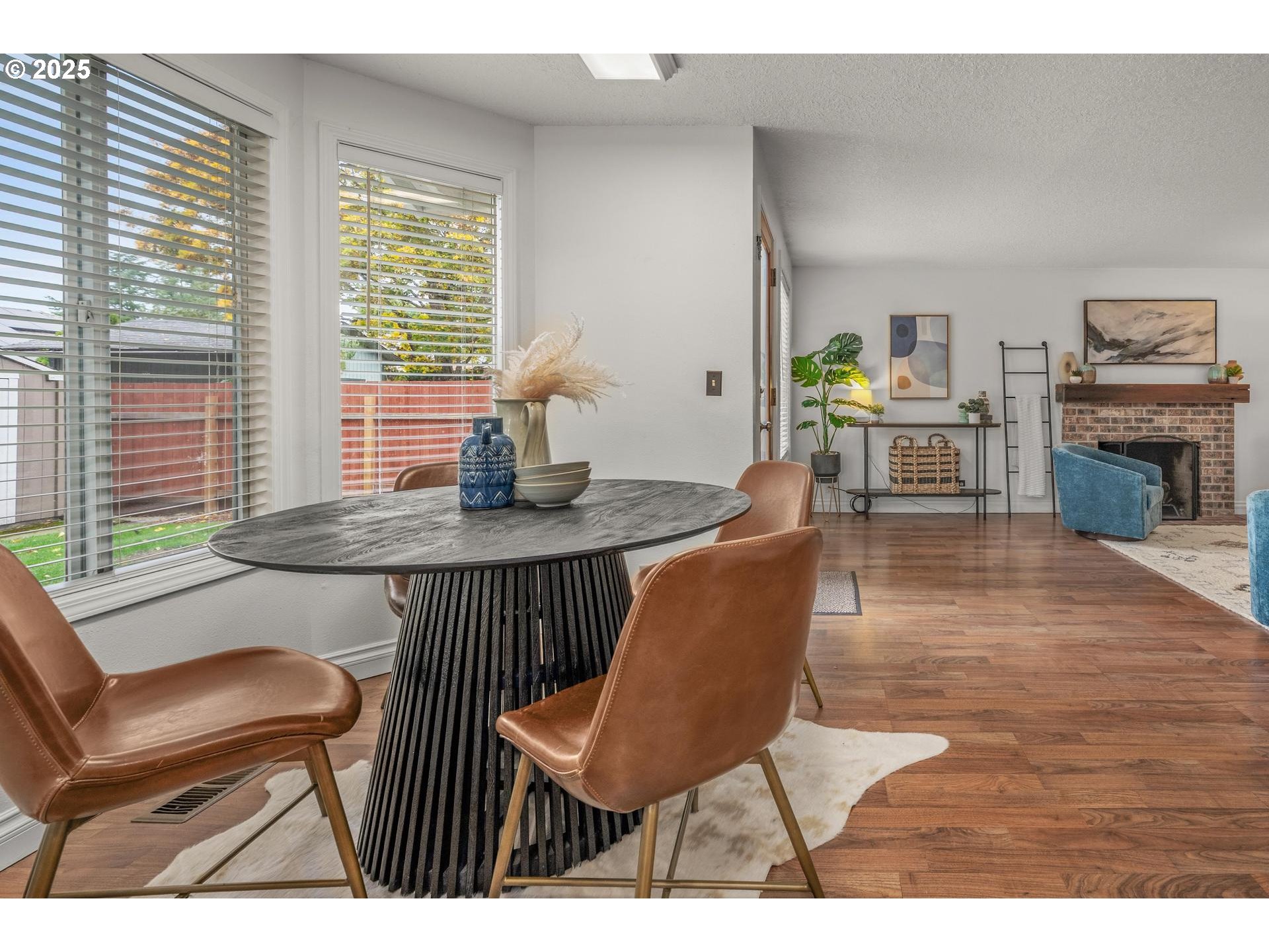 Hillsboro, Oregon, 97124, United States, 3 Bedrooms Bedrooms, ,2 BathroomsBathrooms,Residential,For Sale,1865919