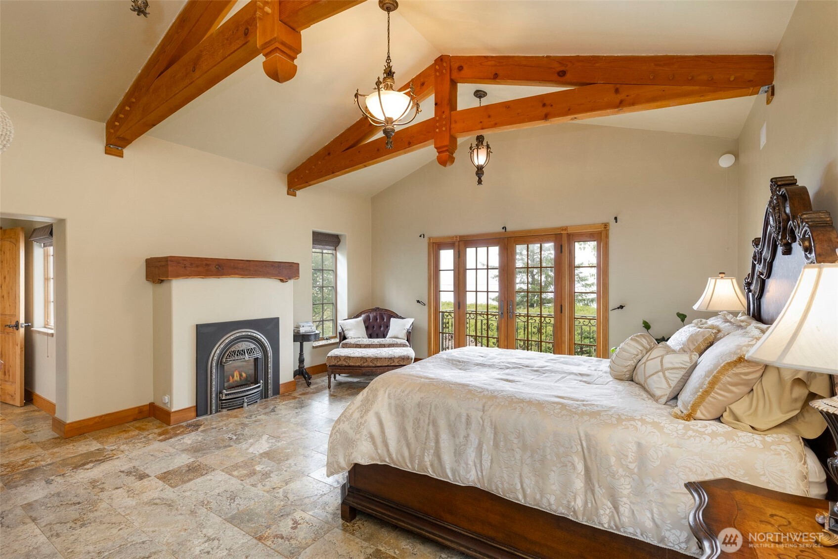 Port Townsend, Washington, 98368, United States, 2 Bedrooms Bedrooms, ,3 BathroomsBathrooms,Residential,For Sale,1997485