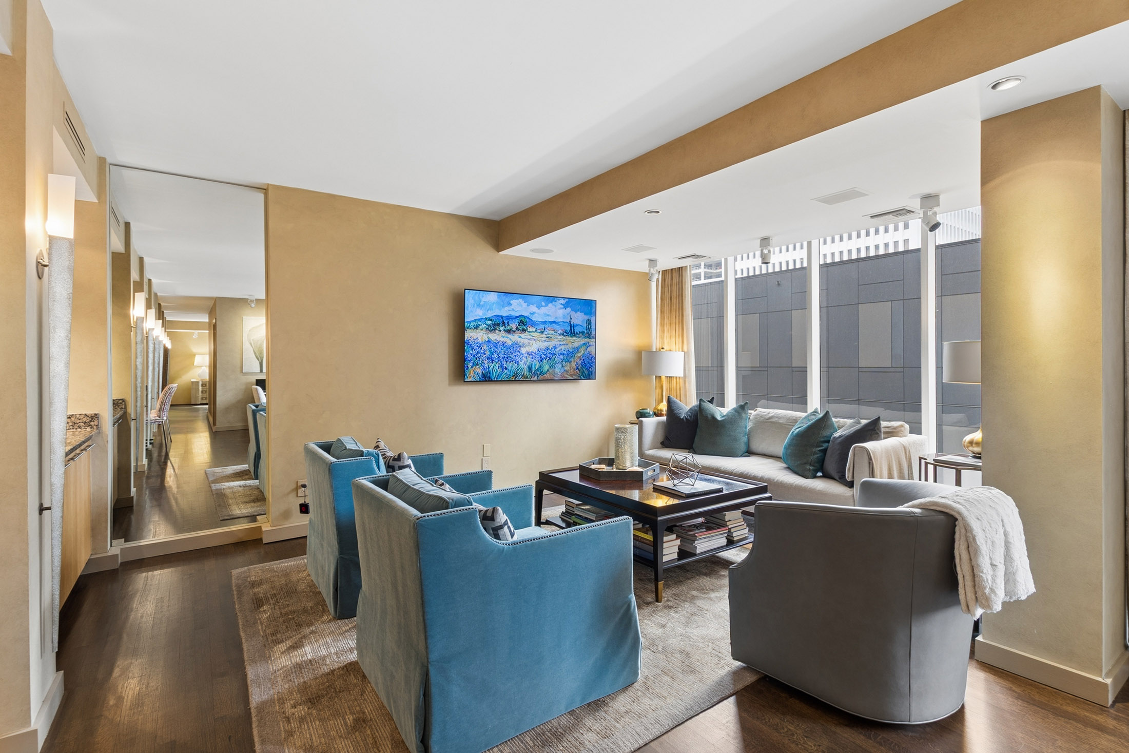  Embrace Midtown Living at Colony House - 物件實景