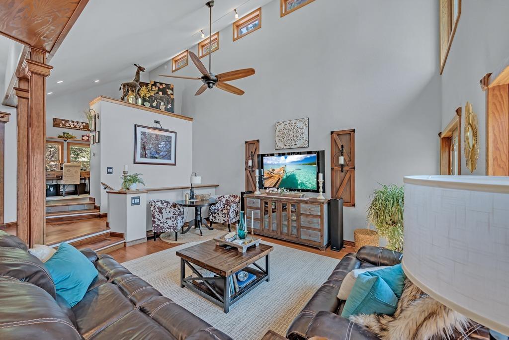 Placerville, California, 95667, United States, 3 Bedrooms Bedrooms, ,3 BathroomsBathrooms,Residential,For Sale,1923043