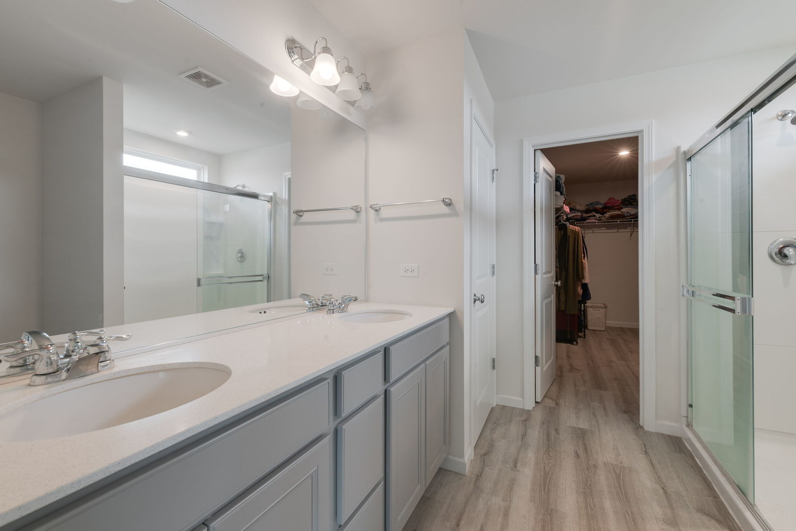 Algonquin, Illinois, 60102, United States, 3 Bedrooms Bedrooms, ,3 BathroomsBathrooms,Residential,For Sale,1962567