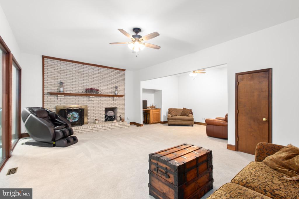 Stafford, Virginia, 22554, United States, 4 Bedrooms Bedrooms, ,4 BathroomsBathrooms,Residential,For Sale,1918482