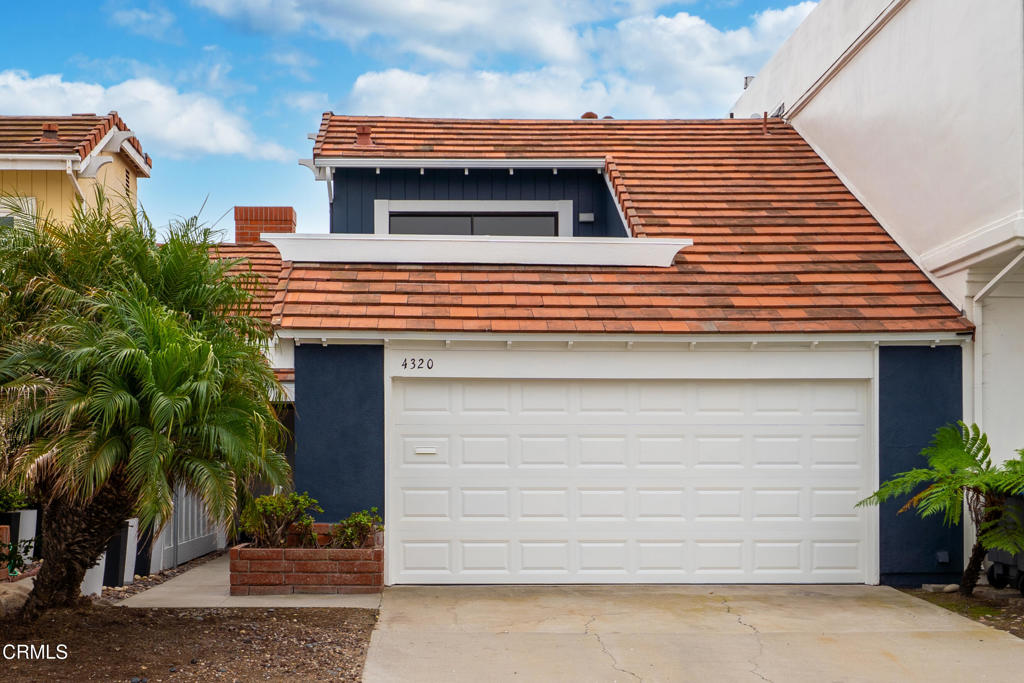 Oxnard, California, 93035, United States, 3 Bedrooms Bedrooms, ,3 BathroomsBathrooms,Residential,For Sale,1990201