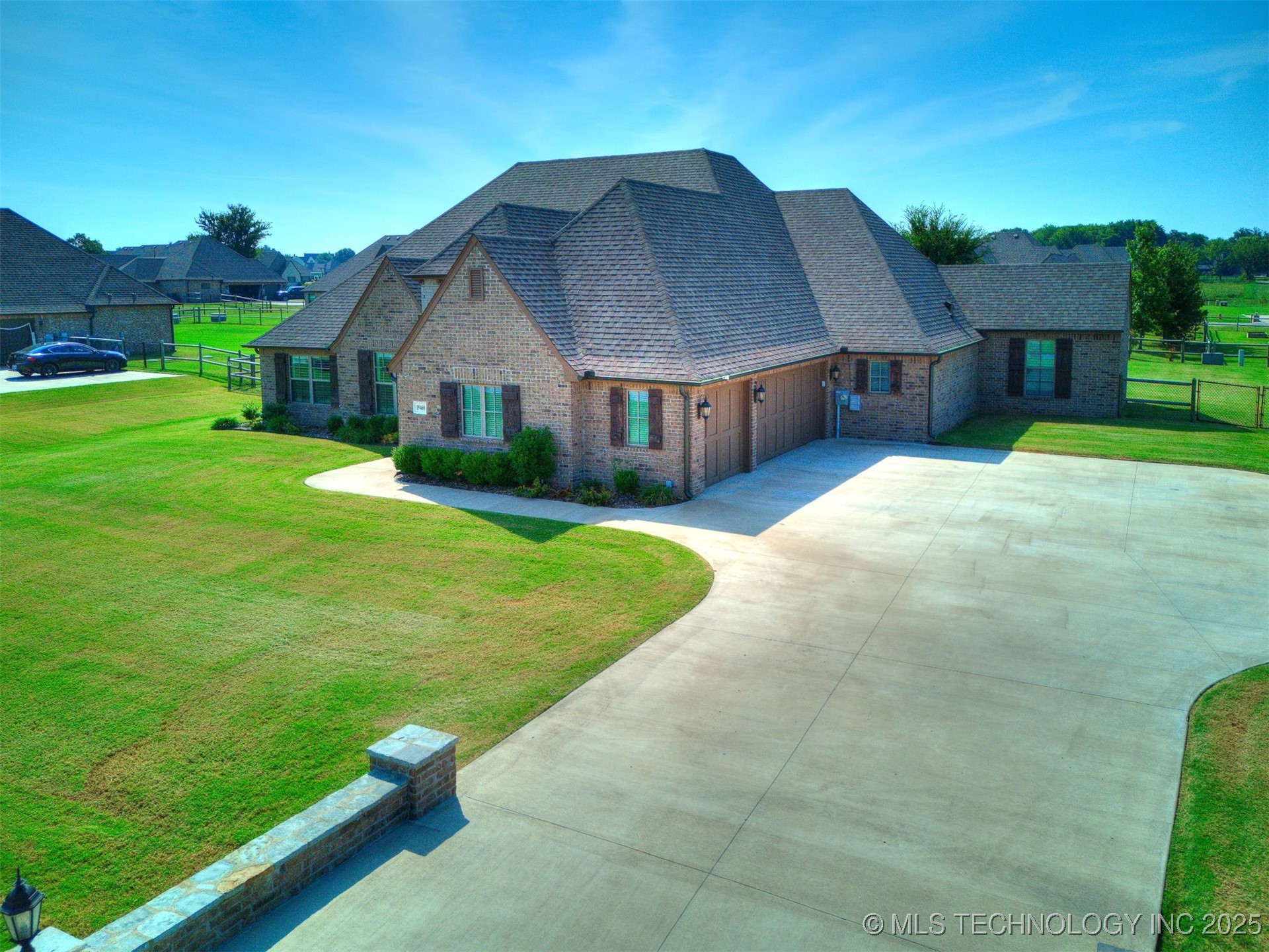 Owasso, Oklahoma, 74055, United States, 4 Bedrooms Bedrooms, ,3 BathroomsBathrooms,Residential,For Sale,1951172