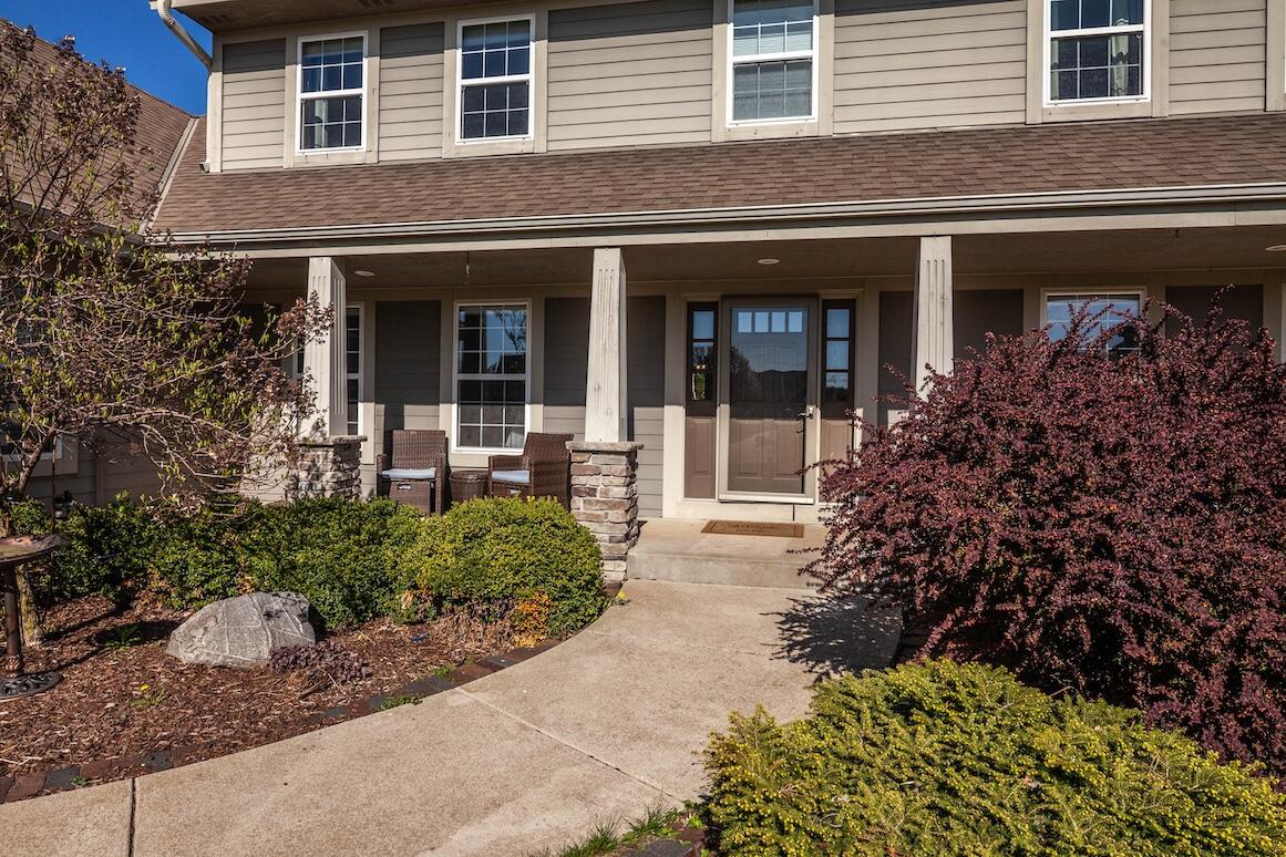 Menomonee Falls, Wisconsin, 53051, United States, 5 Bedrooms Bedrooms, ,4 BathroomsBathrooms,Residential,For Sale,1804805