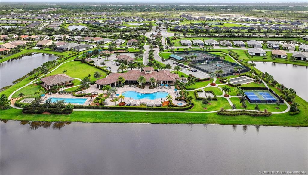 Port St Lucie, Florida, 34984, United States, 4 Bedrooms Bedrooms, ,2 BathroomsBathrooms,Residential,For Sale,1926972