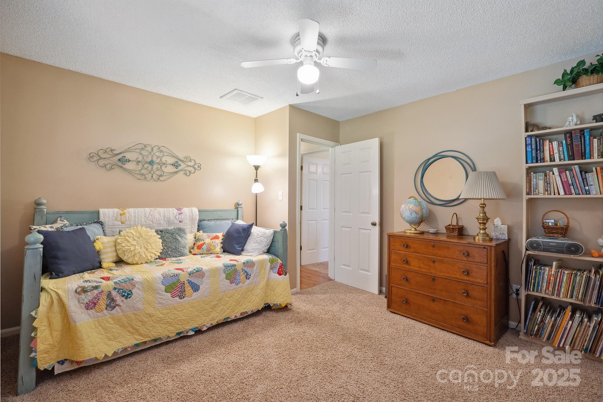 Granite Falls, North Carolina, 28630, United States, 4 Bedrooms Bedrooms, ,4 BathroomsBathrooms,Residential,For Sale,1907172