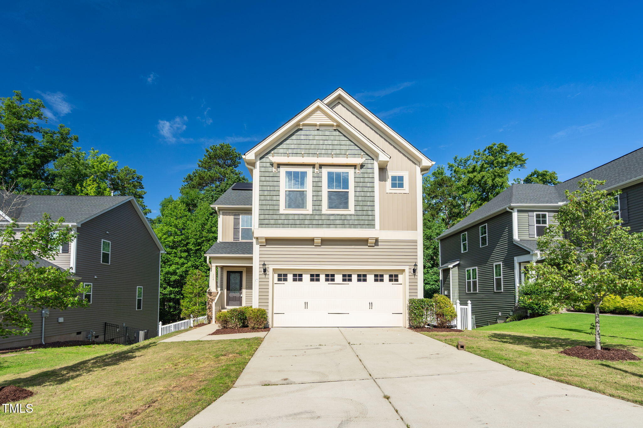 Durham, North Carolina, 27703, United States, 3 Bedrooms Bedrooms, ,3 BathroomsBathrooms,Residential,For Sale,1867180