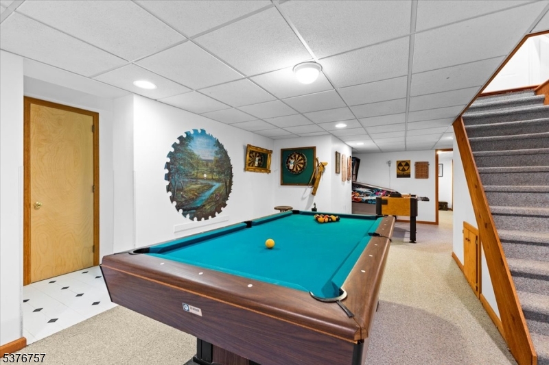 Chester Twp., New Jersey, 07836, United States, 4 Bedrooms Bedrooms, ,4 BathroomsBathrooms,Residential,For Sale,1917554