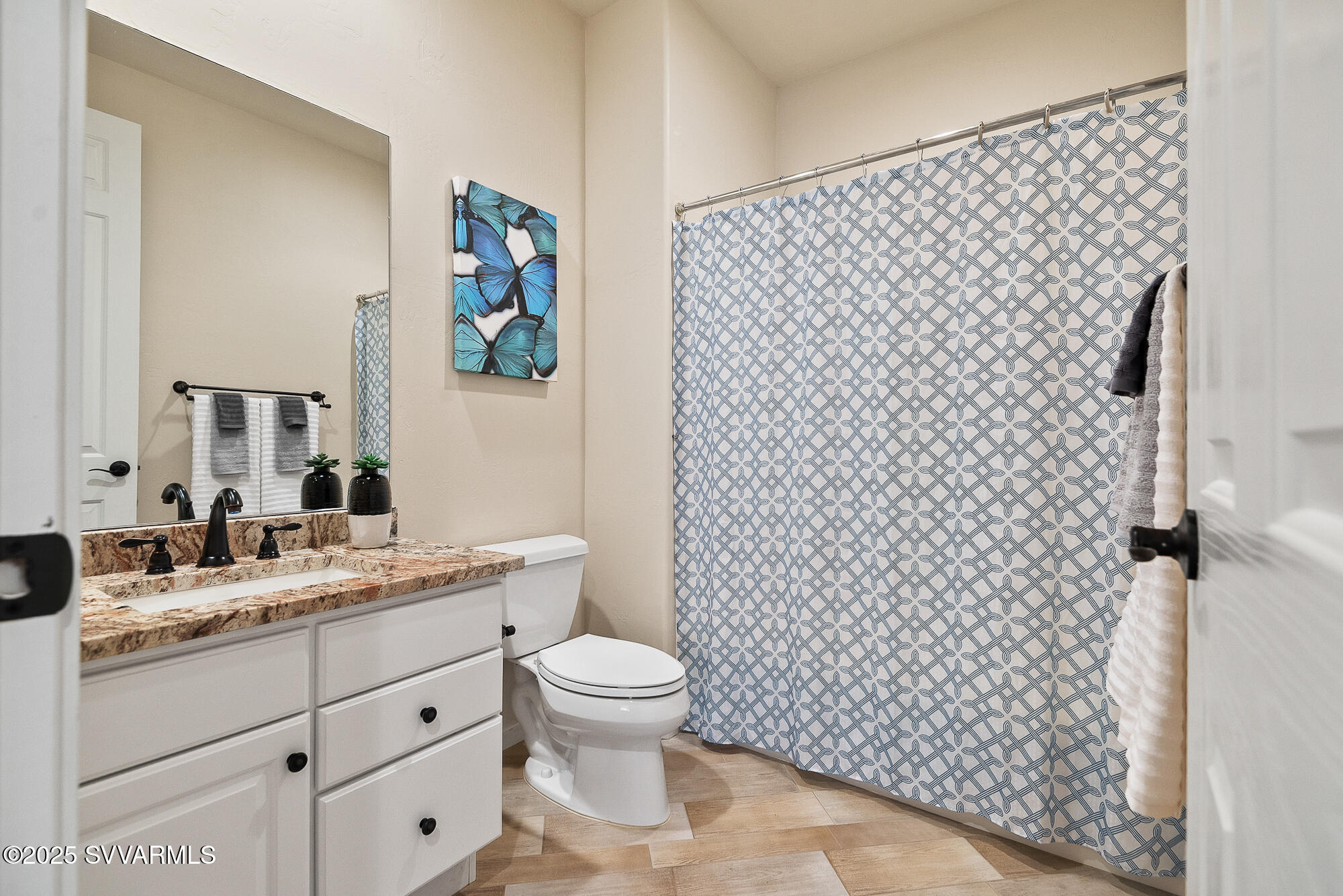 Sedona, Arizona, 86351, United States, 2 Bedrooms Bedrooms, ,2 BathroomsBathrooms,Residential,For Sale,1883707