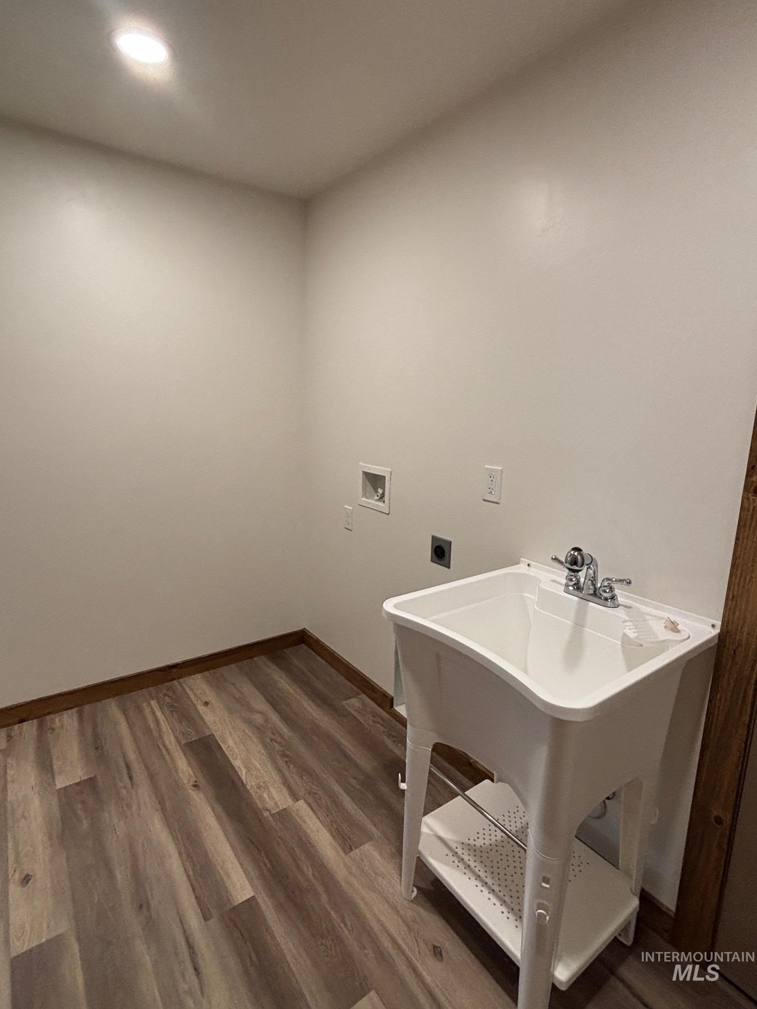 Lewiston, Idaho, 83501, United States, 3 Bedrooms Bedrooms, ,3 BathroomsBathrooms,Residential,For Sale,1980195