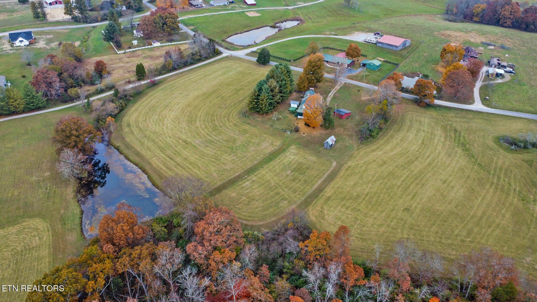Crossville, Tennessee, 38555, United States, 4 Bedrooms Bedrooms, ,3 BathroomsBathrooms,Residential,For Sale,1996512