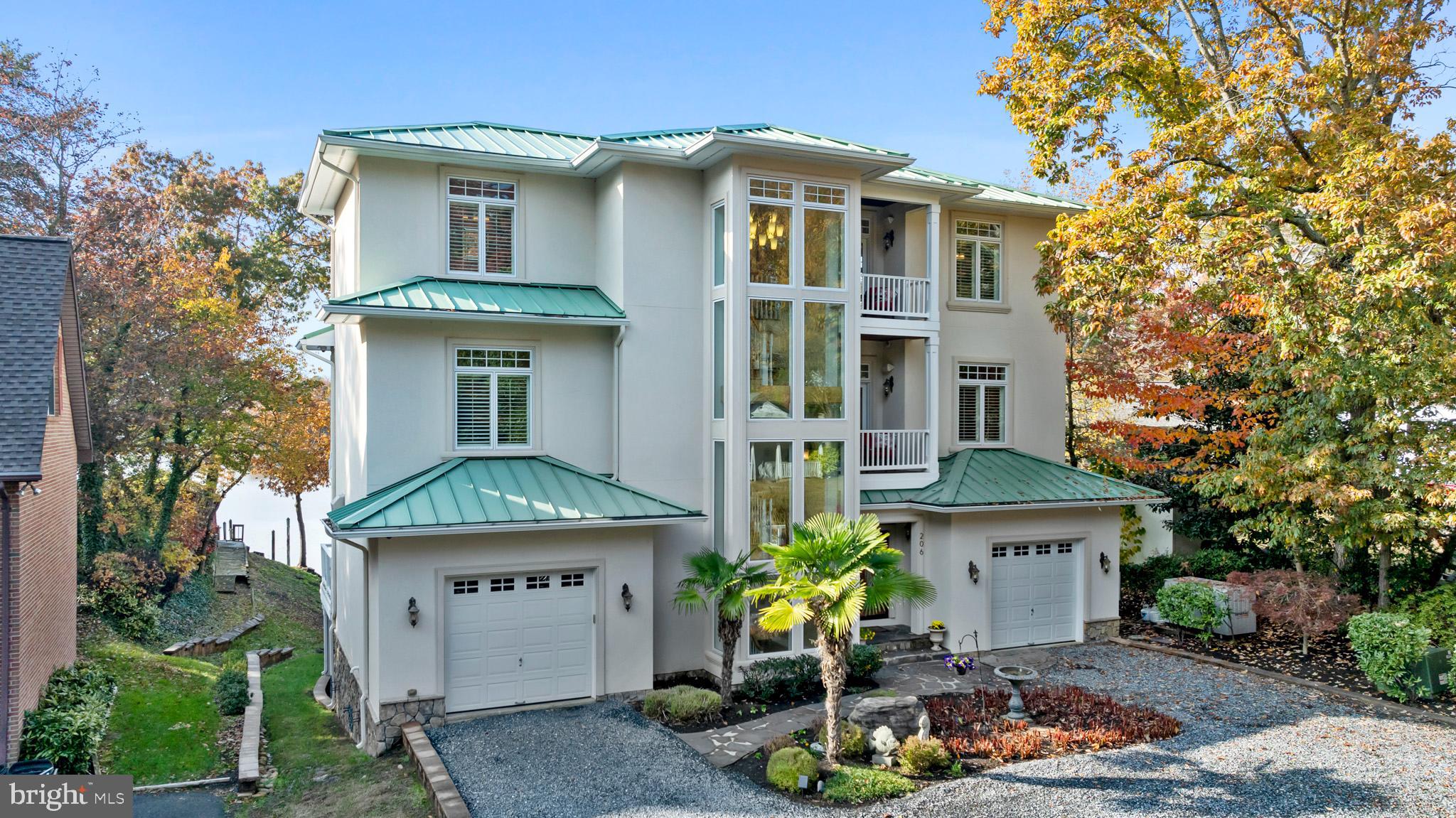 Lusby, Maryland, 20657, United States, 4 Bedrooms Bedrooms, ,6 BathroomsBathrooms,Residential,For Sale,1990435