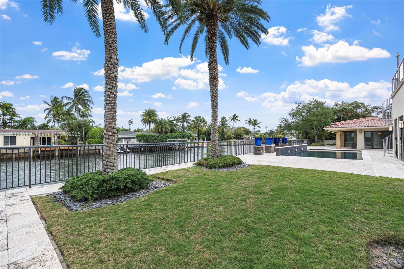 North Miami, Florida, 33181, United States, 5 Bedrooms Bedrooms, ,5 BathroomsBathrooms,Residential,For Sale,1804760