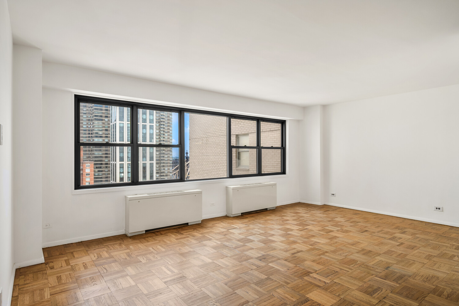 New York City, New York, 10022, United States, ,1 BathroomBathrooms,Residential,For Sale,1902778