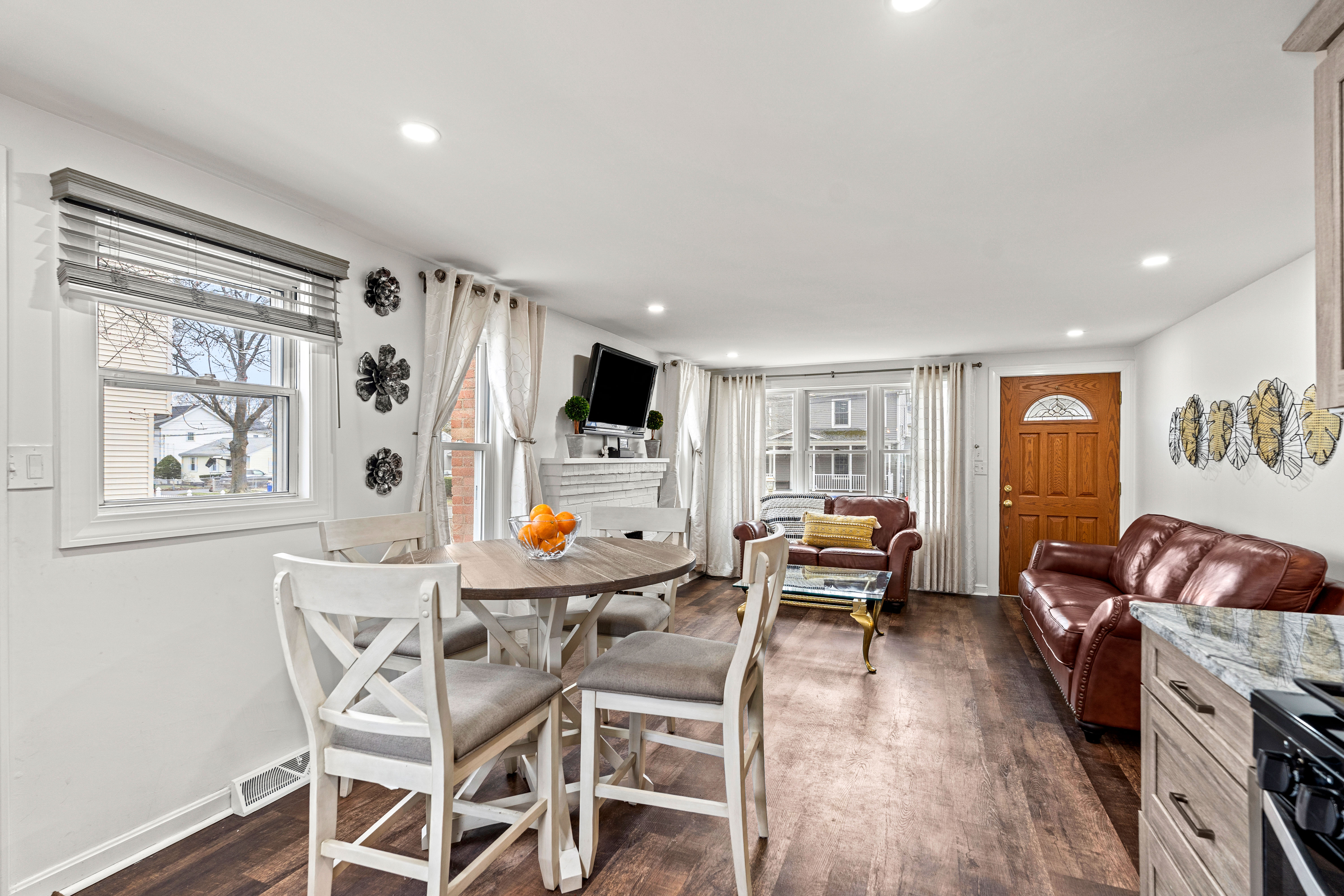  11 Arnold Road, Peabody, MA, 01960 - 物件實景