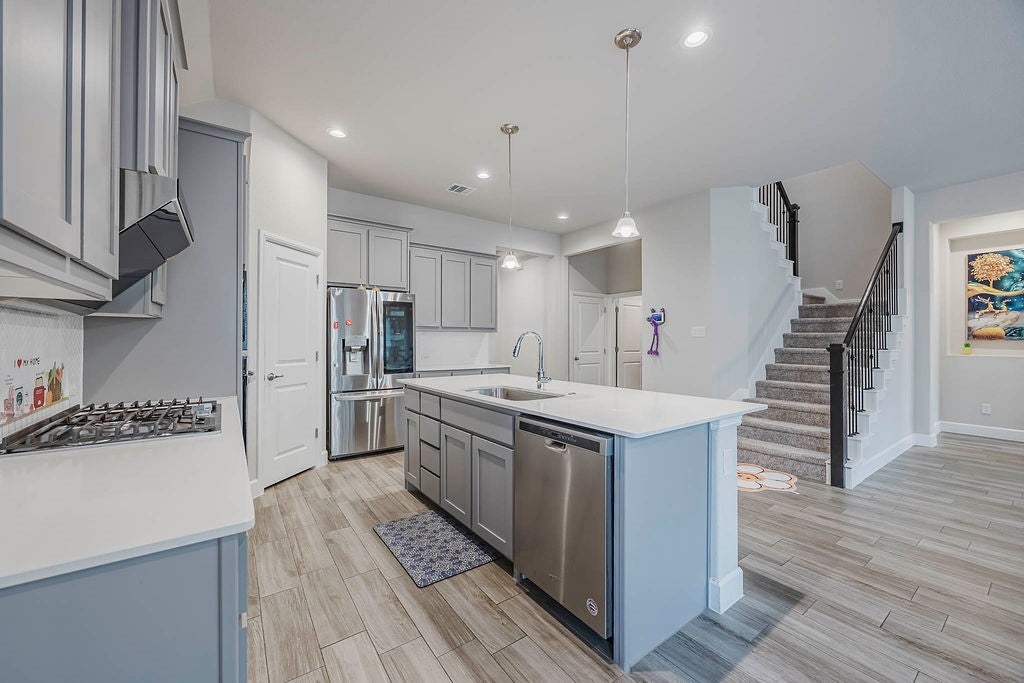 Hickory Creek, Texas, 75065, United States, 5 Bedrooms Bedrooms, ,4 BathroomsBathrooms,Residential,For Sale,1980462