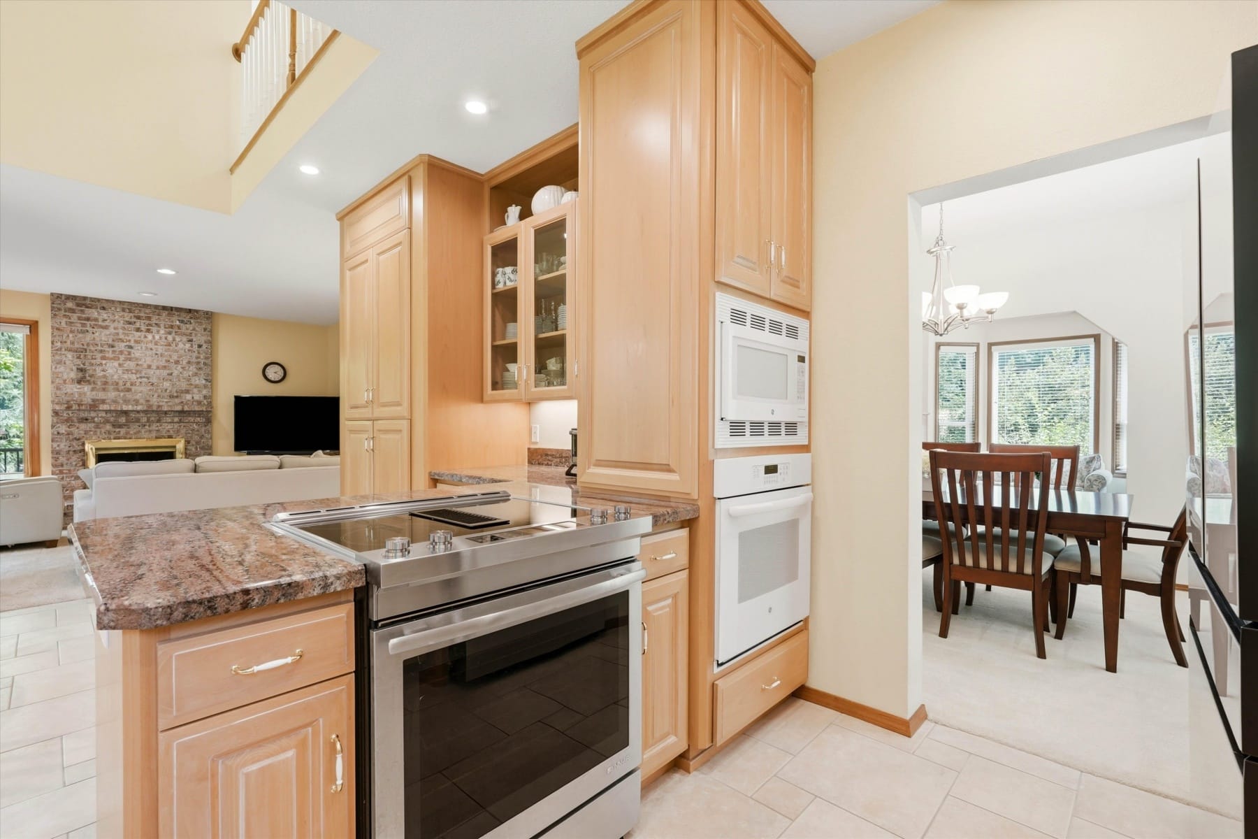  2513 OREGON CITY BLVD West Linn, OR 97068 - 物件實景