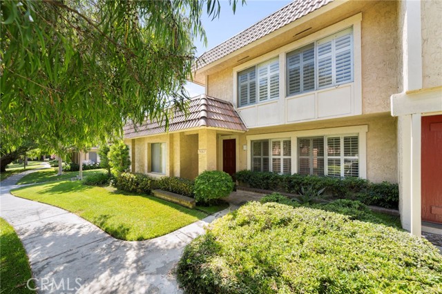 Huntington Beach, California, 92648, United States, 2 Bedrooms Bedrooms, ,2 BathroomsBathrooms,Residential,For Sale,1903026