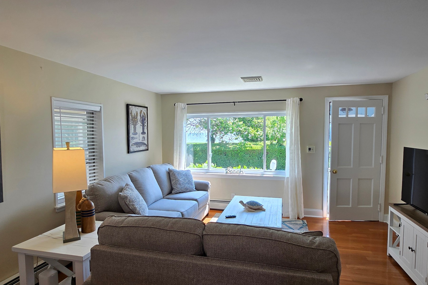  Year Round Beach Home Awaits you in Cornfield Point - 物件實景