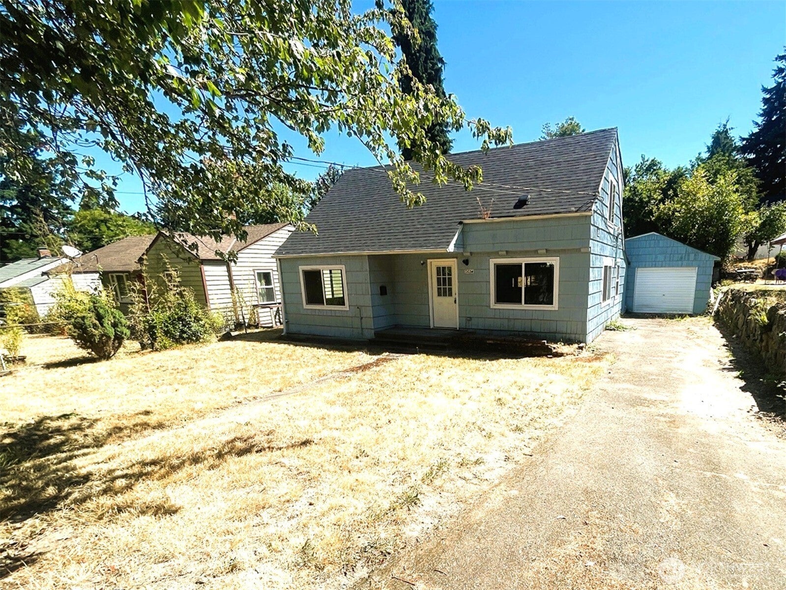 Seattle, Washington, 98178, United States, 4 Bedrooms Bedrooms, ,2 BathroomsBathrooms,Residential,For Sale,1983361