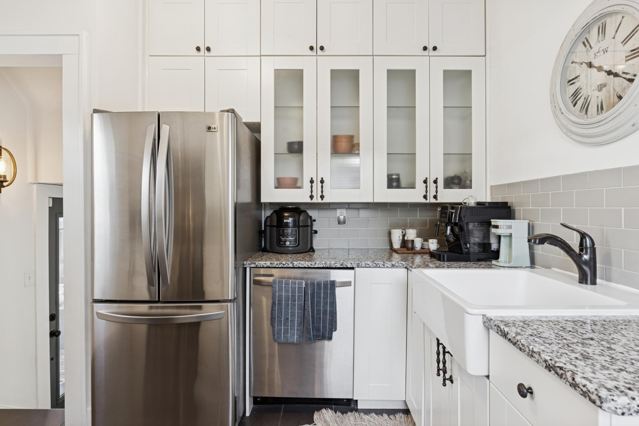 Minneapolis, Minnesota, 55419, United States, 3 Bedrooms Bedrooms, ,2 BathroomsBathrooms,Residential,For Sale,1988979