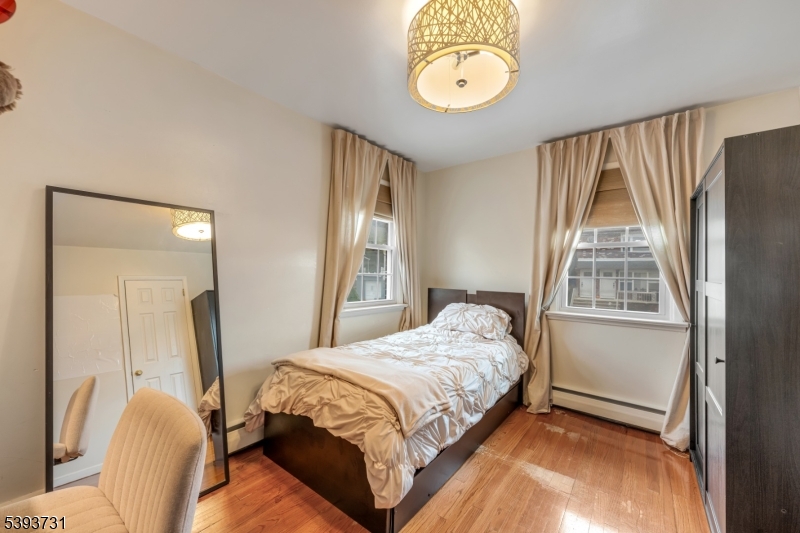 Woodland Park, New Jersey, 07424, United States, 3 Bedrooms Bedrooms, ,3 BathroomsBathrooms,Residential,For Sale,1984808