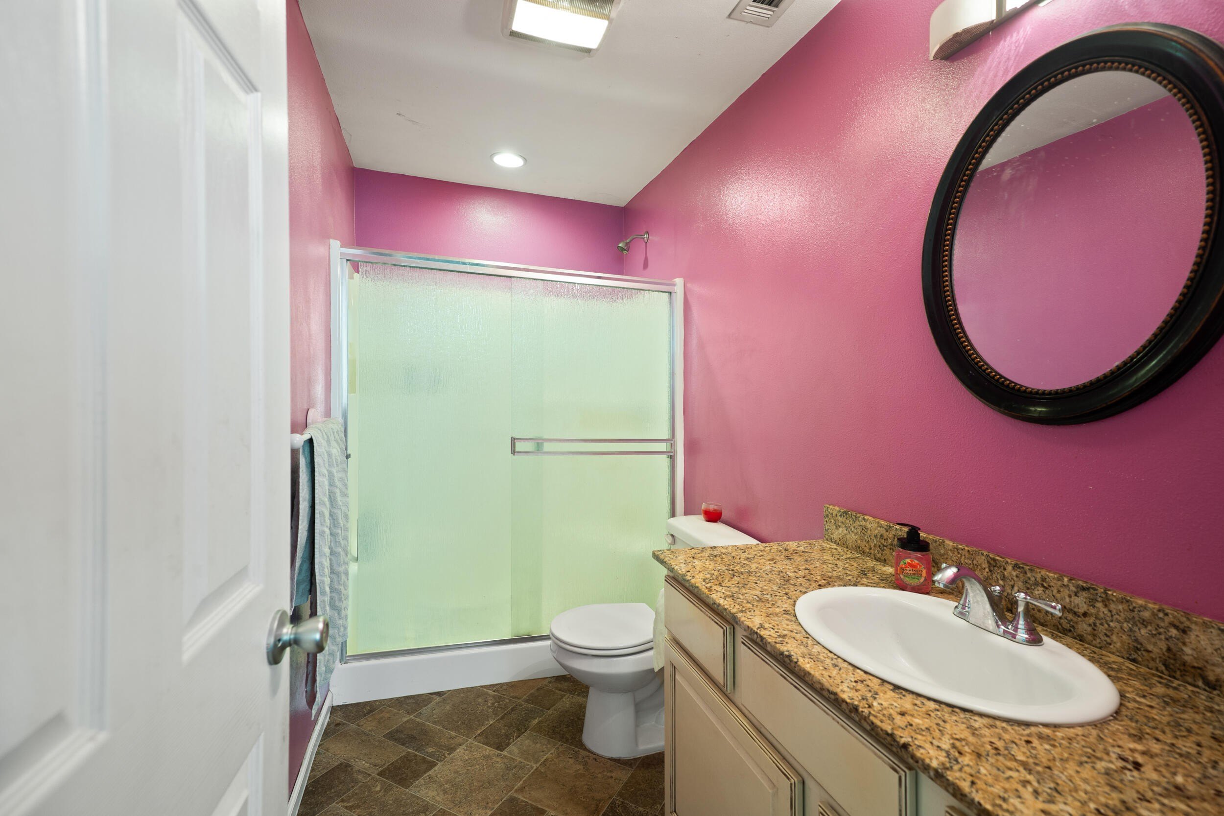 Selma, Oregon, 97538, United States, 3 Bedrooms Bedrooms, ,2 BathroomsBathrooms,Residential,For Sale,1980264