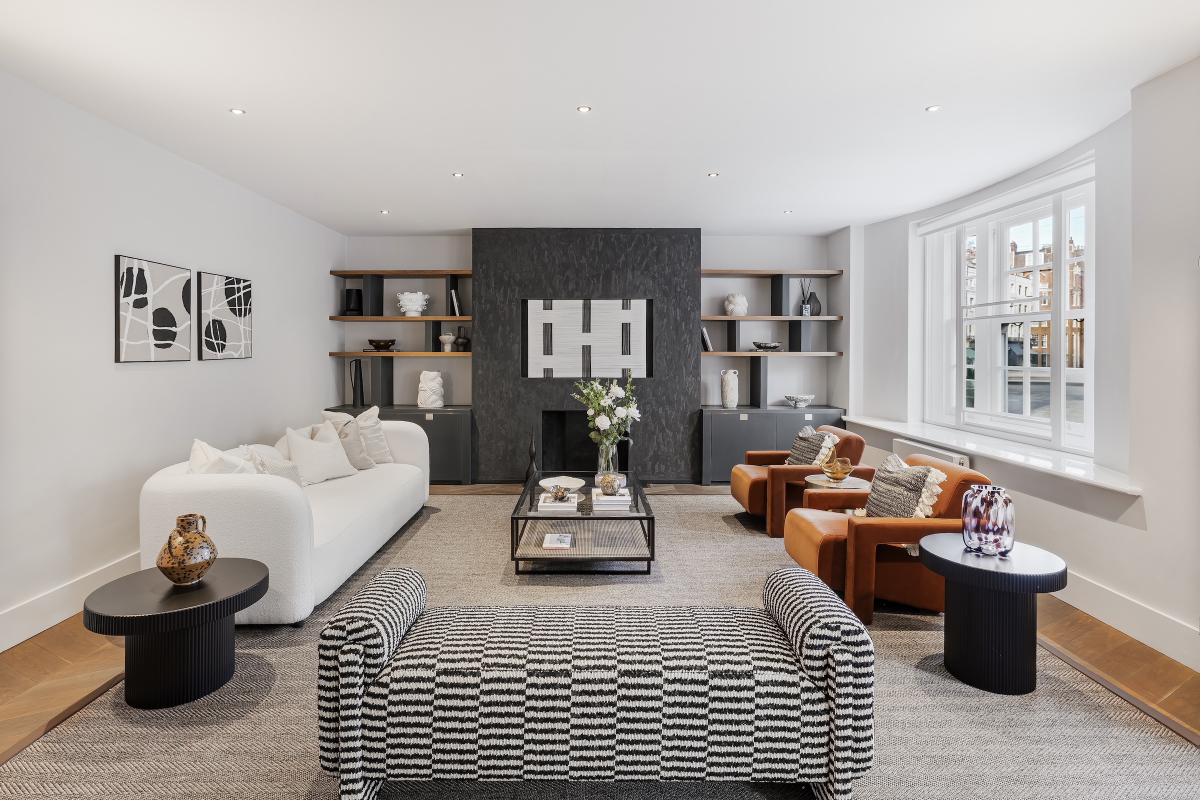 An elegant three-bedroom apartment on Kensington Church Street 