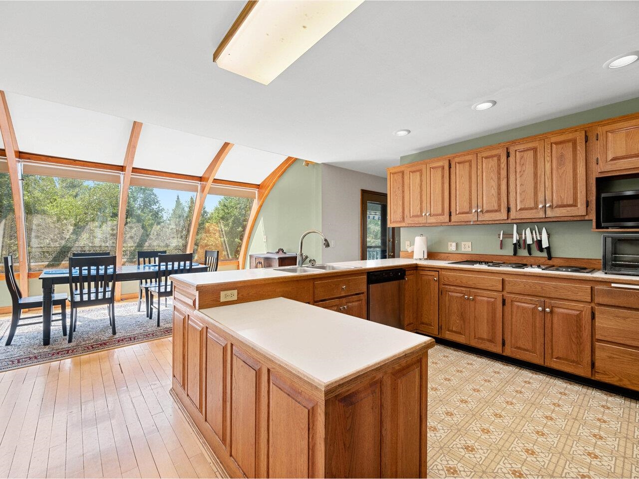 Northfield, Vermont, 05663, United States, 4 Bedrooms Bedrooms, ,3 BathroomsBathrooms,Residential,For Sale,1898633