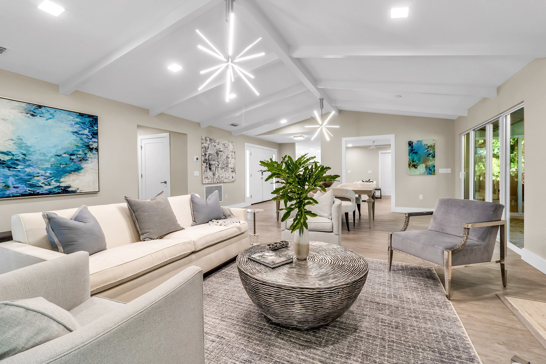  JOHNSON ESTATES - 物件實景