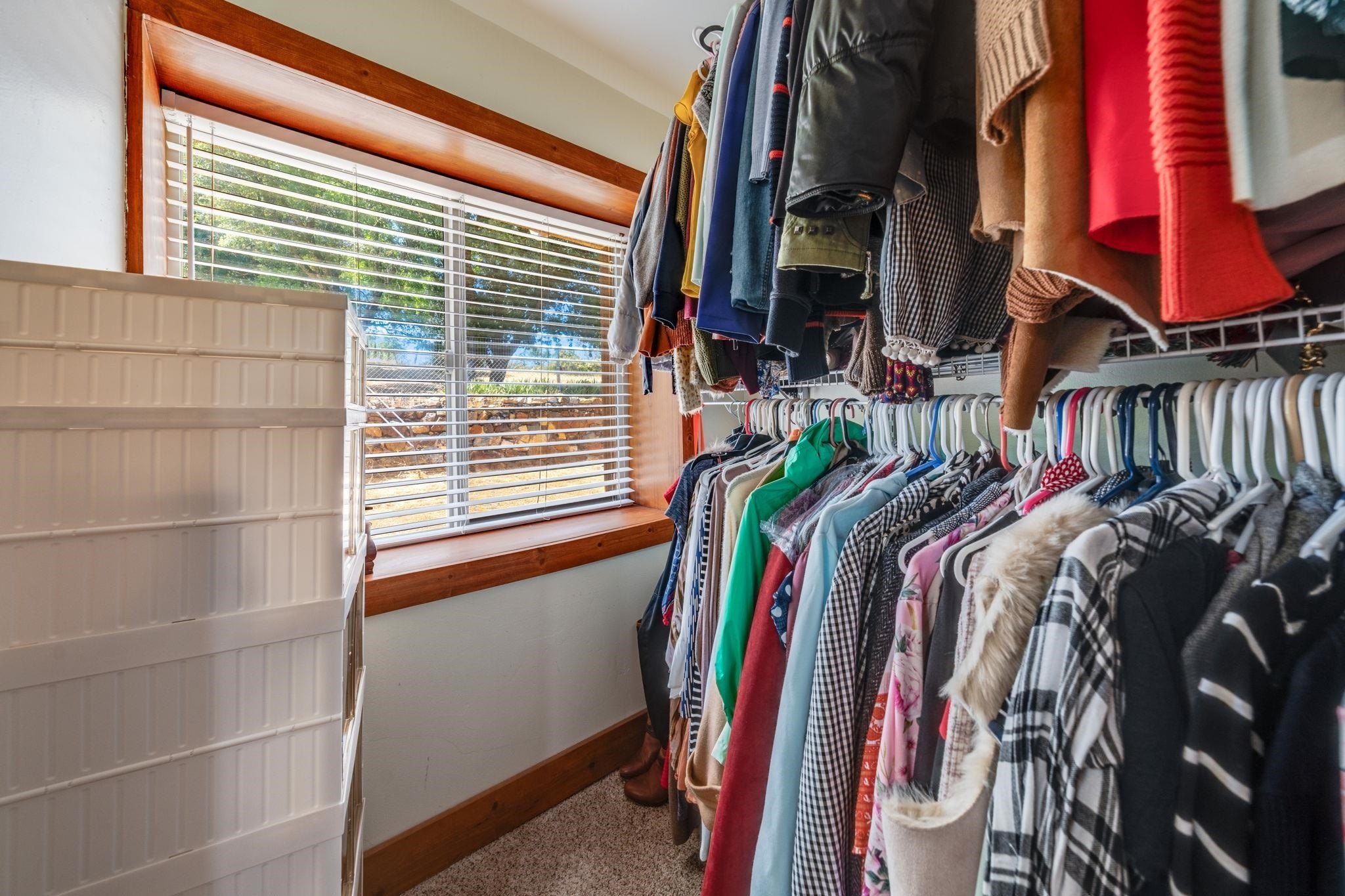 Shingle Springs, California, 95682, United States, 6 Bedrooms Bedrooms, ,2 BathroomsBathrooms,Residential,For Sale,2009241