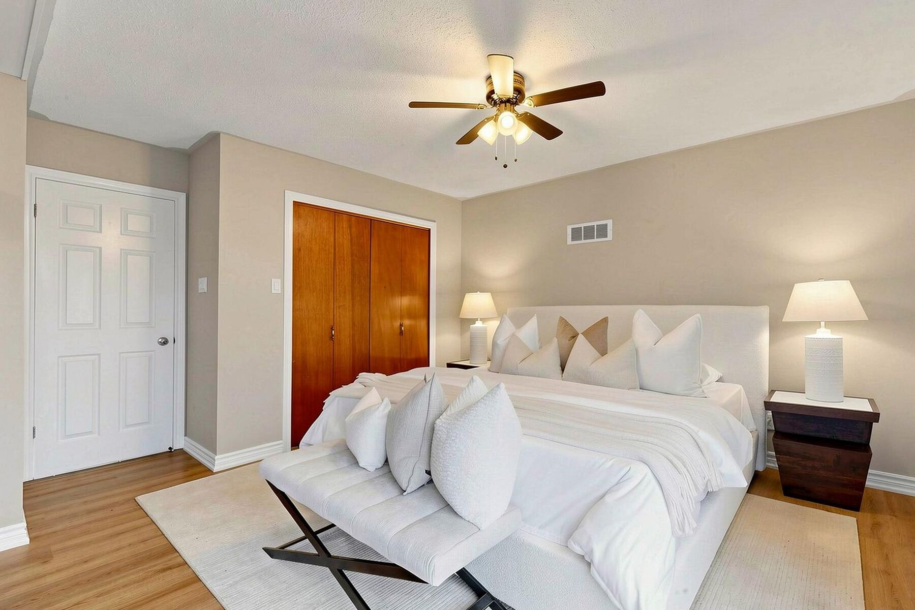  Innisfil, Central Ontario - 物件實景