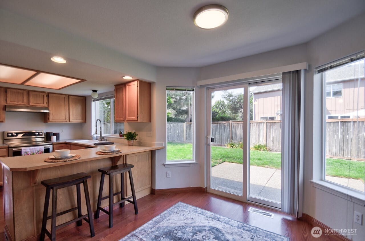 Lacey, Washington, 98513, United States, 4 Bedrooms Bedrooms, ,3 BathroomsBathrooms,Residential,For Sale,1932145