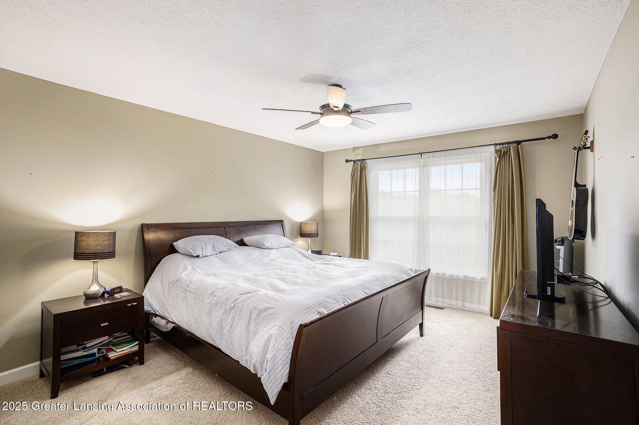 DeWitt, Michigan, 48820, United States, 4 Bedrooms Bedrooms, ,4 BathroomsBathrooms,Residential,For Sale,1911647