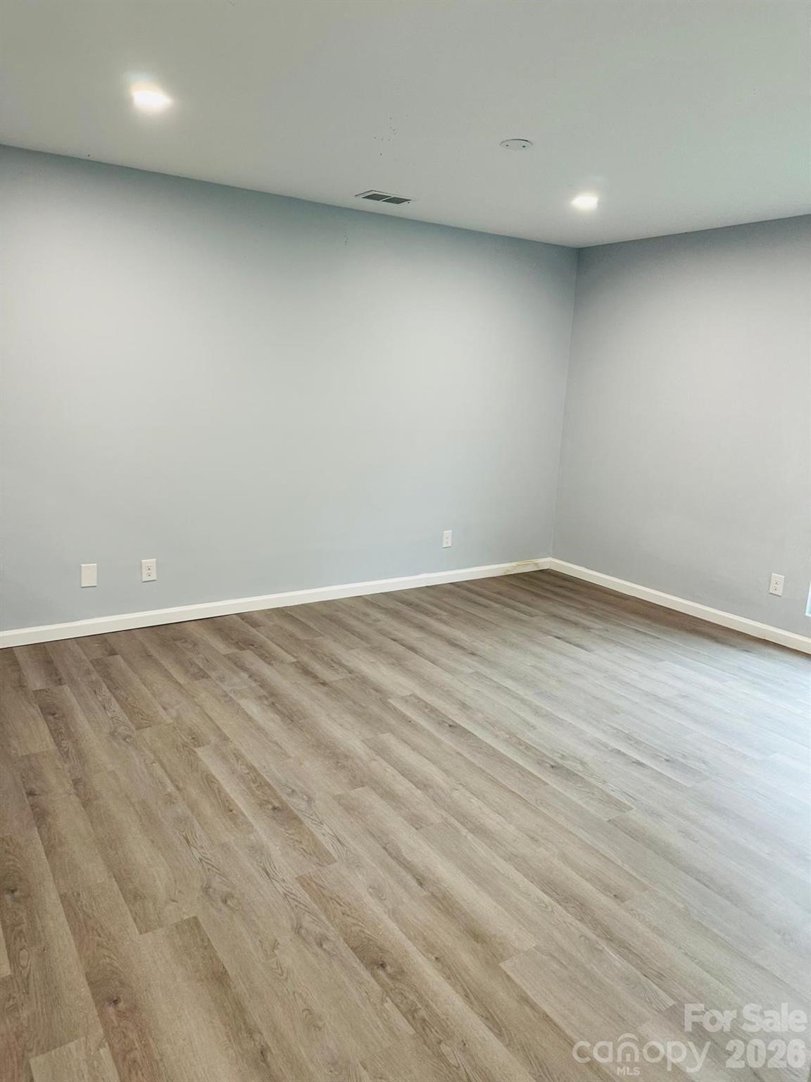 Cedar Glen Dr, Charlotte, NC 28212 #1
