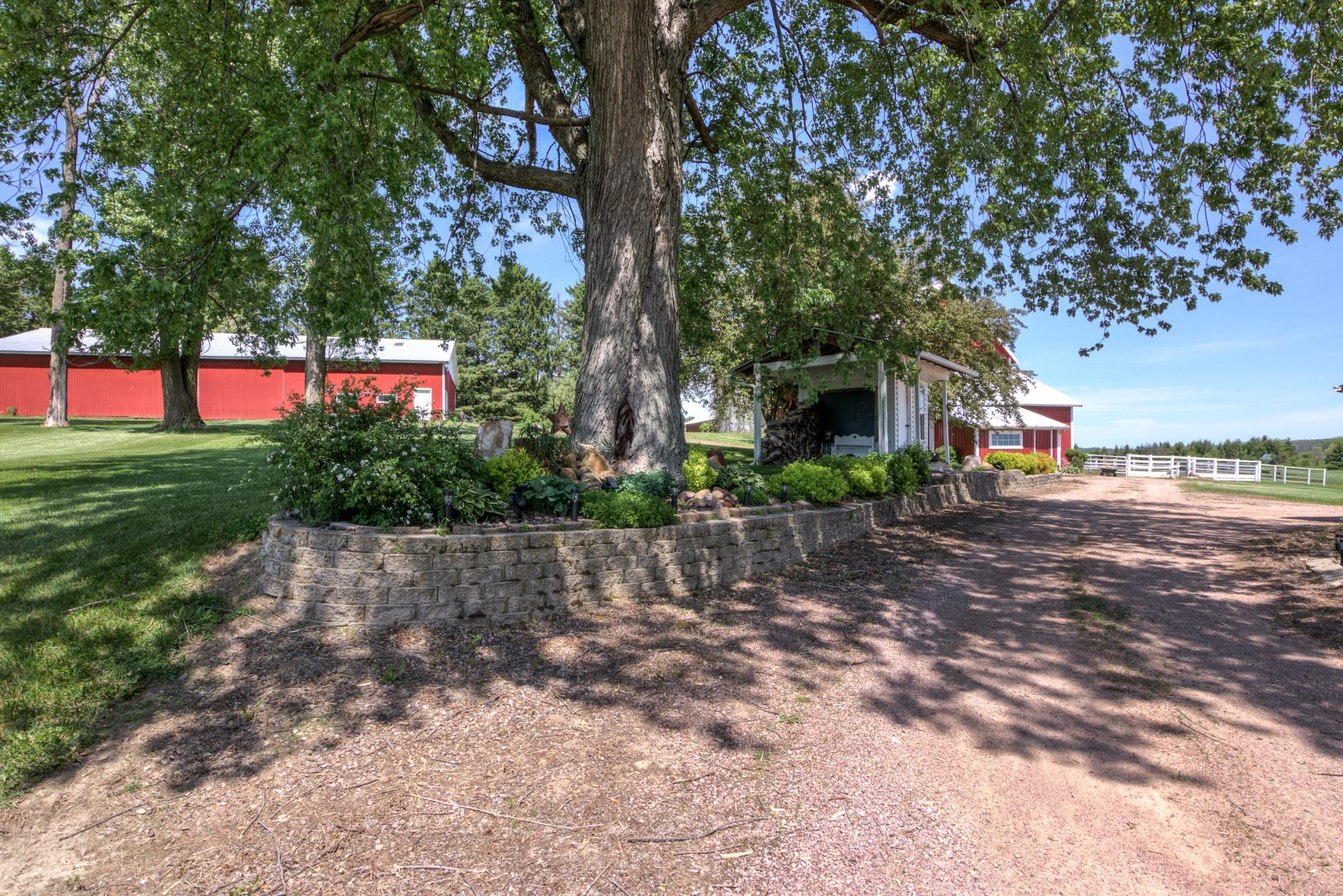 Augusta, Wisconsin, 54722, United States, 4 Bedrooms Bedrooms, ,4 BathroomsBathrooms,Residential,For Sale,2049403