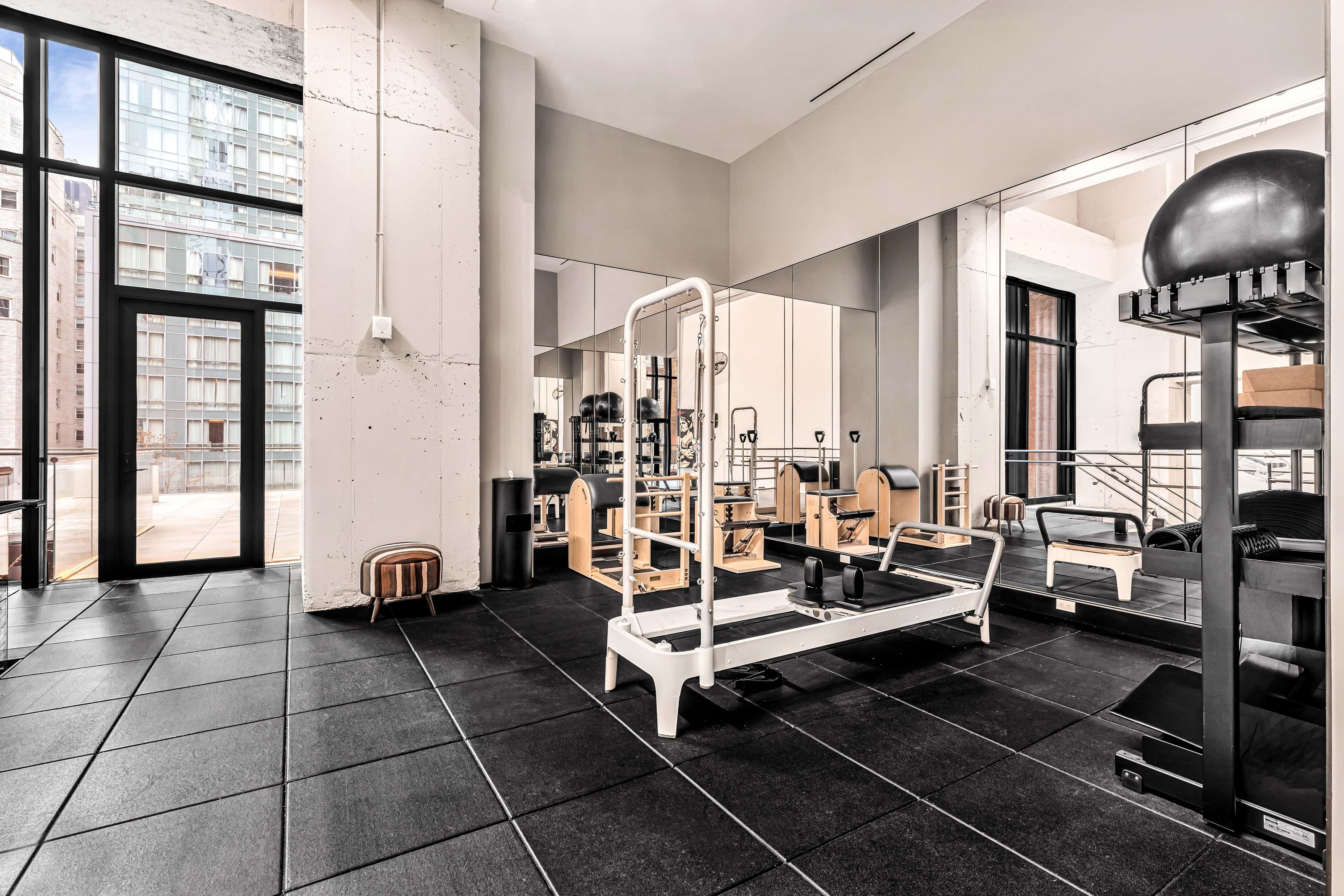  111 West 57th Street - 物件實景